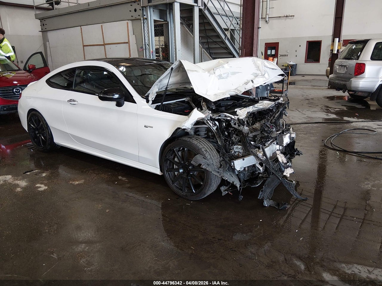 WDDWJ6EB0KF****** · 2019 MERCEDES-BENZ AMG C 43 4MATIC