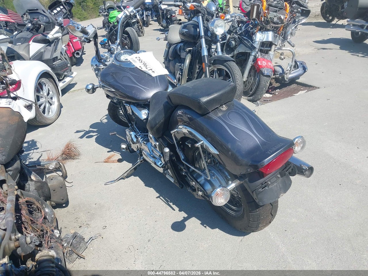 2005 YAMAHA XVS1100 A · 3/11