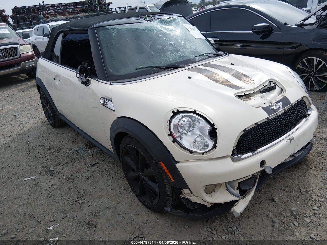 WMWZP3C59DT****** · 2013 MINI CONVERTIBLE COOPER S