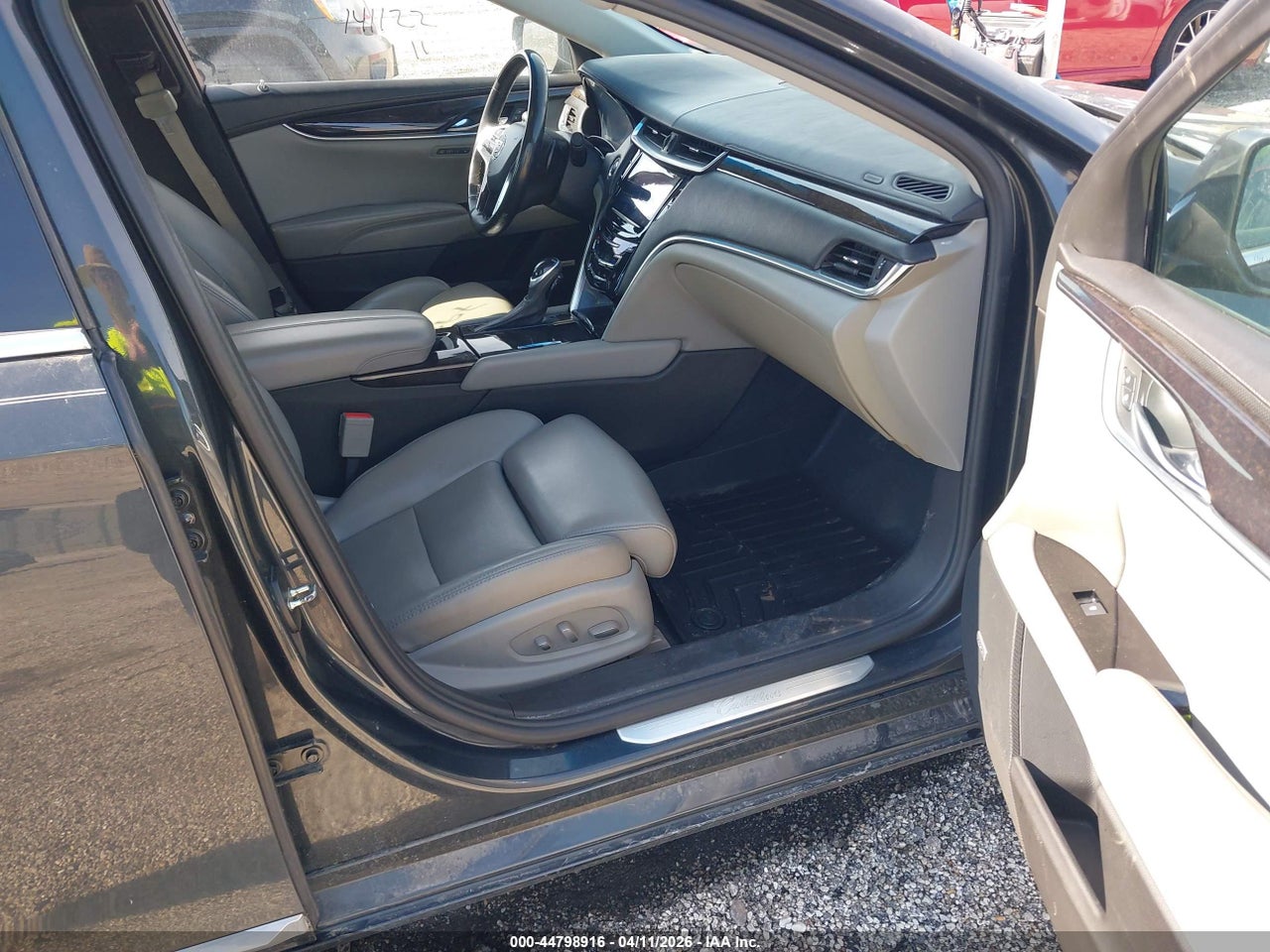 2013 CADILLAC XTS PREMIUM · 5/11