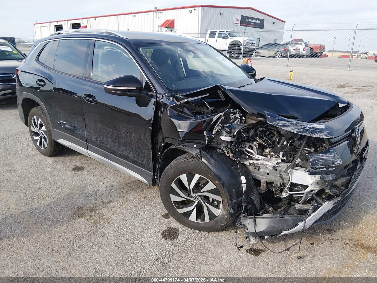 3VVBR7RMXSM****** · 2025 VOLKSWAGEN TIGUAN 2.0T S