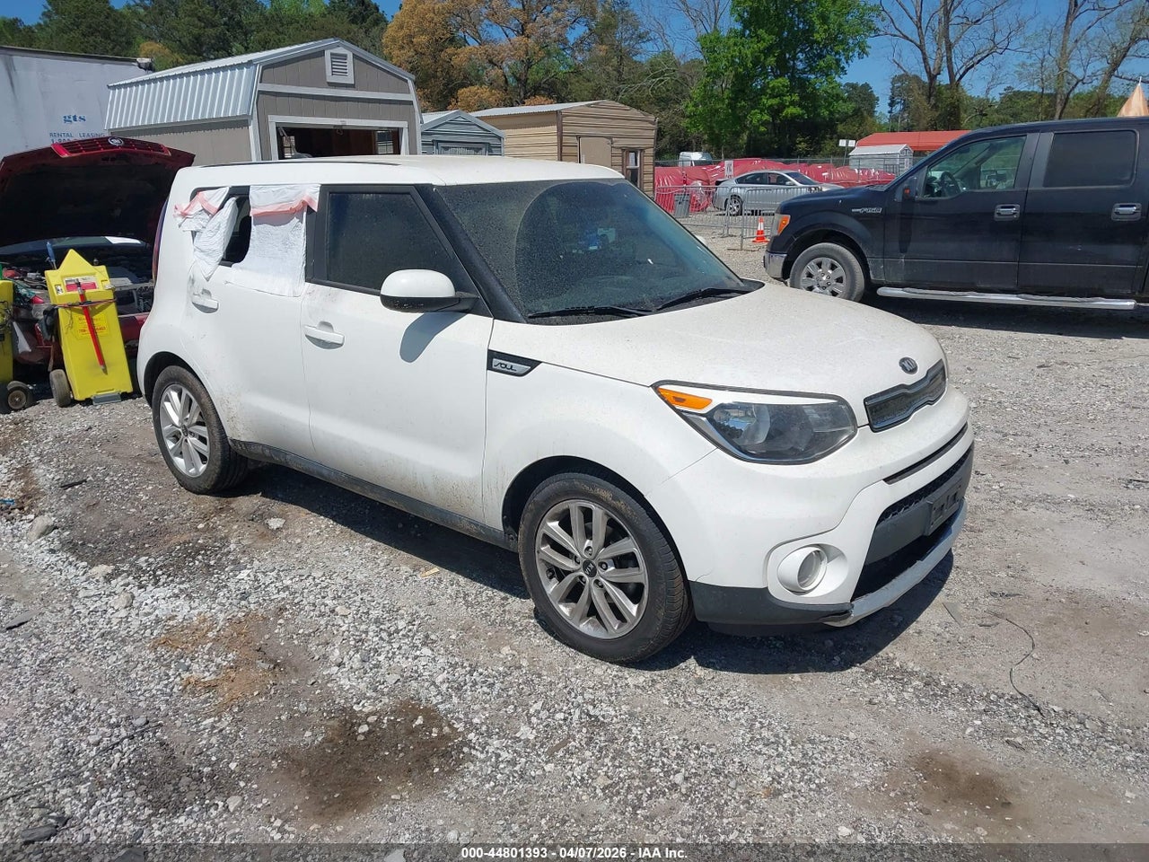 KNDJP3A53J7****** · 2018 KIA SOUL +