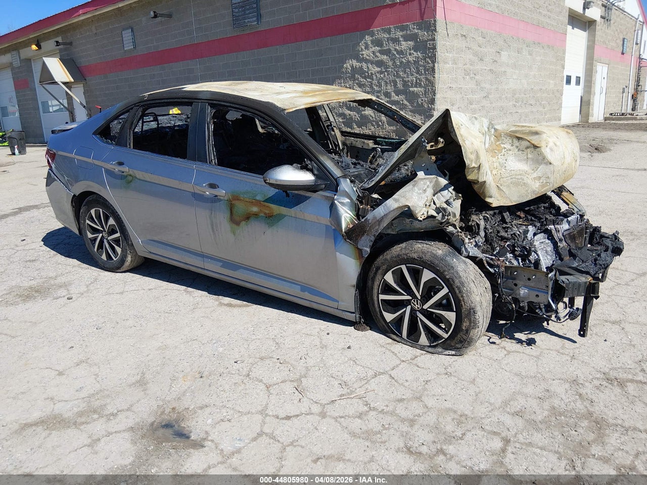 3VW5X7BUXSM****** · 2025 VOLKSWAGEN JETTA 1.5T S