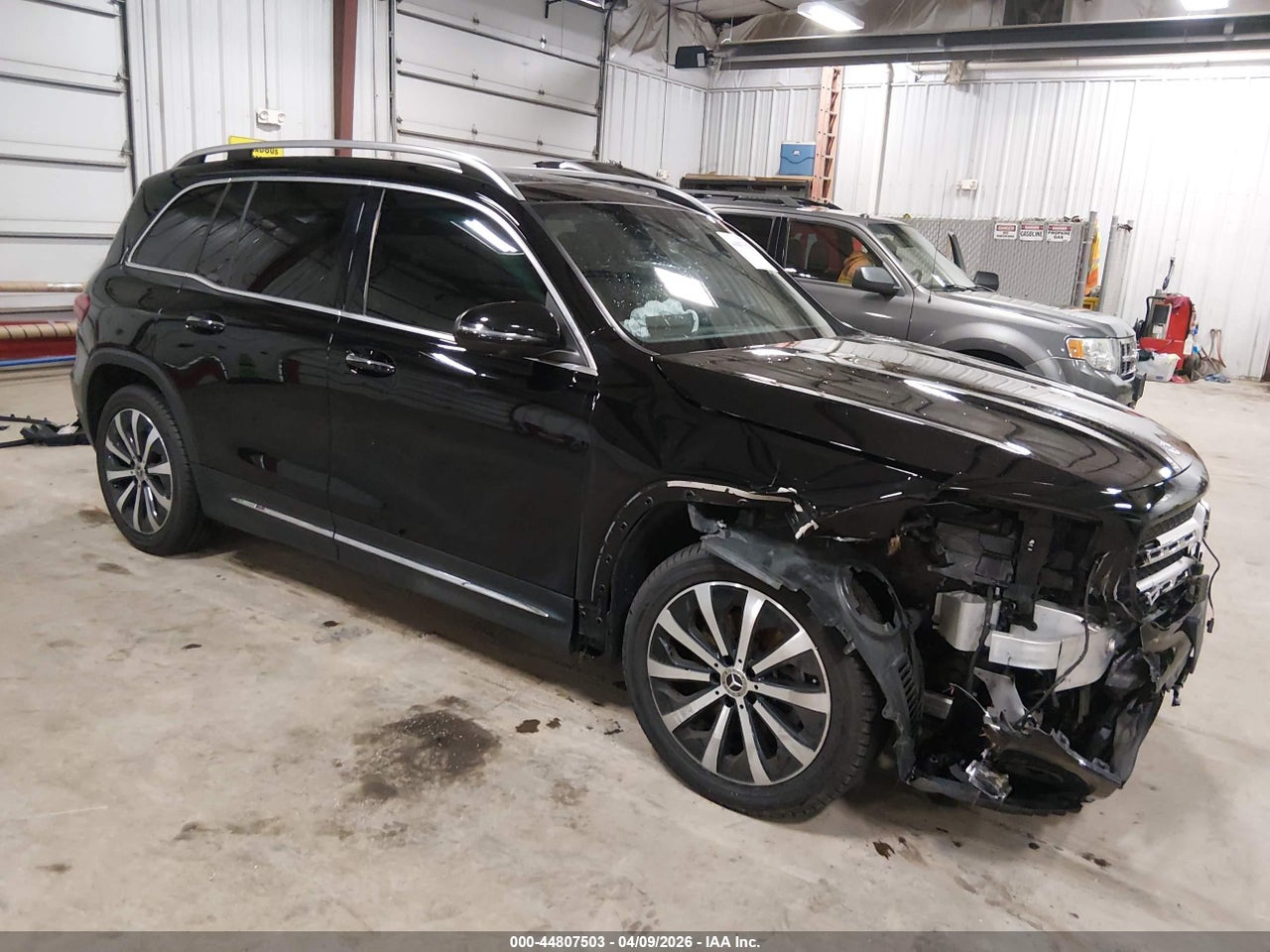 W1N4M4HB5NW****** · 2022 MERCEDES-BENZ GLB 250 4MATIC