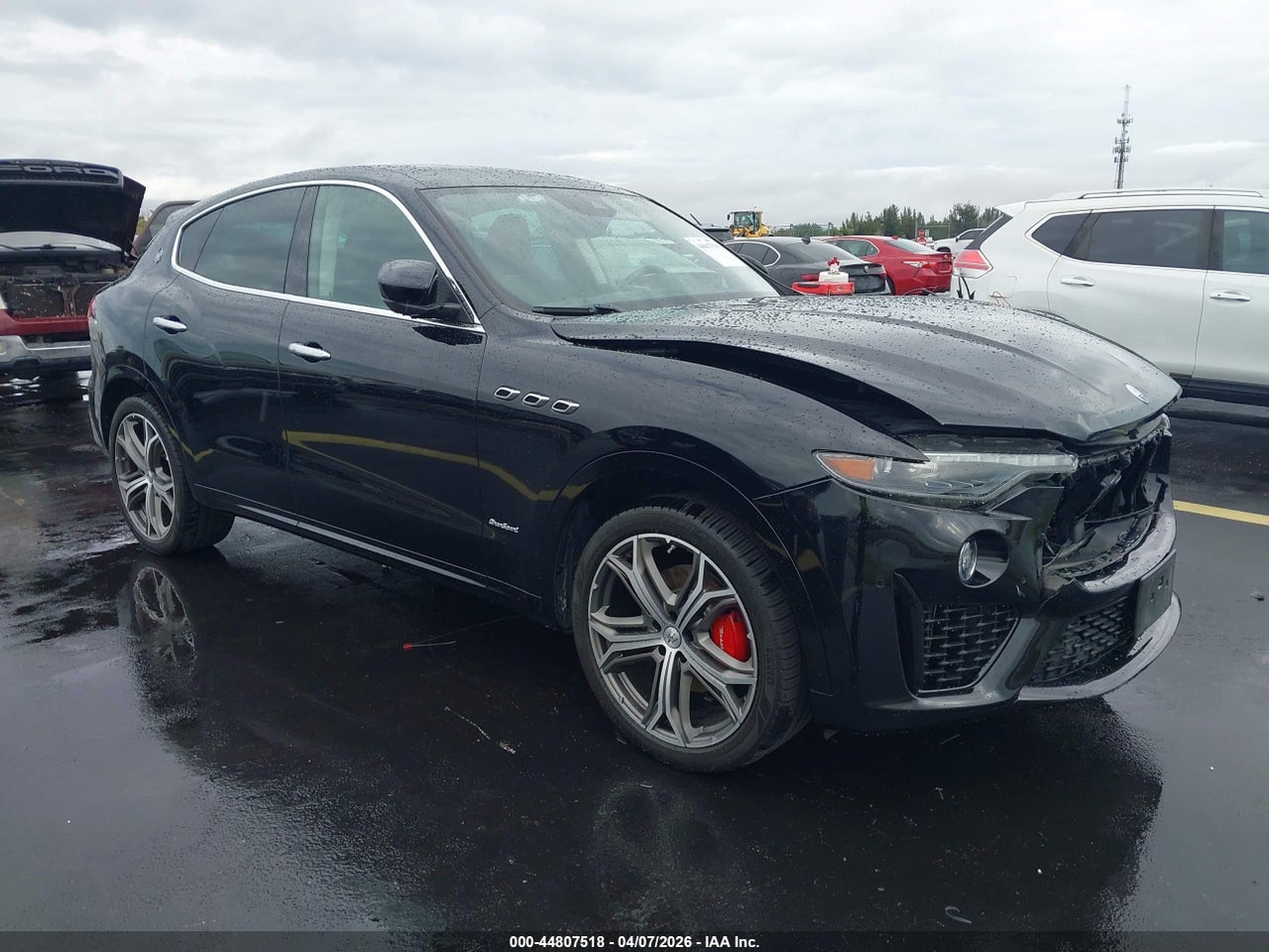 ZN661XUS4LX****** · 2020 MASERATI LEVANTE GRANSPORT