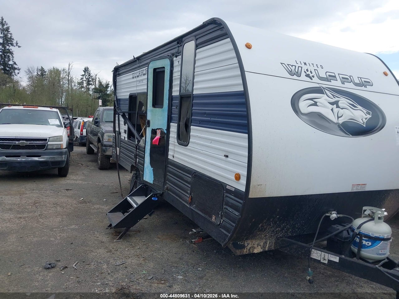 5ZT2CKEC5RY****** · 2024 FOREST RIVER WOLF PUP