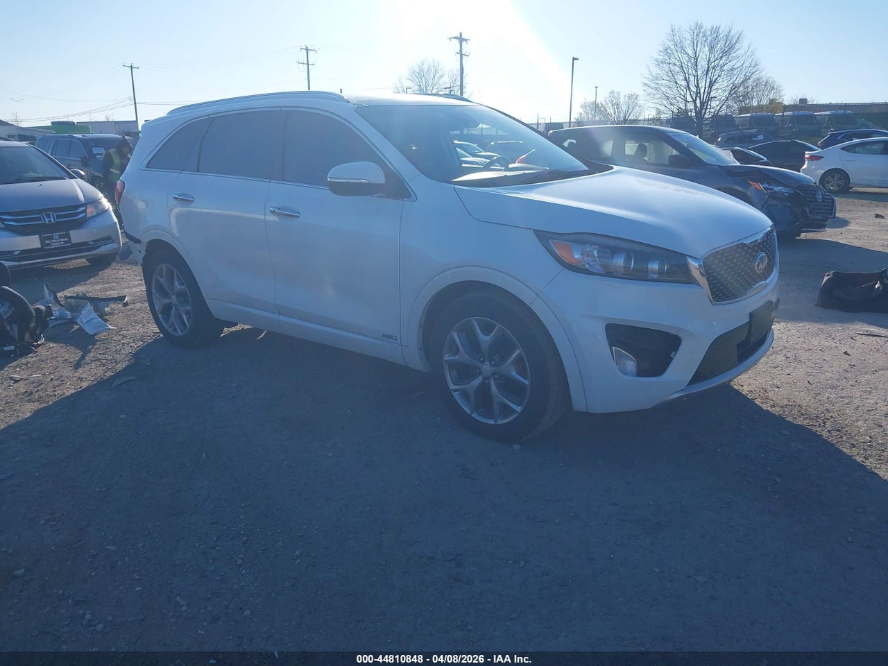 5XYPKDA51JG****** · 2018 KIA SORENTO 3.3L SX