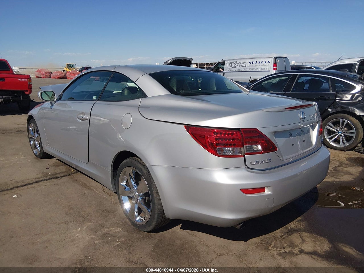 JTHFF2C26A2****** · 2010 LEXUS IS 250C · 3/11