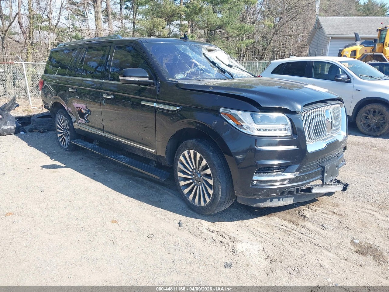 5LMJJ3LT5KE****** · 2019 LINCOLN NAVIGATOR L RESERVE