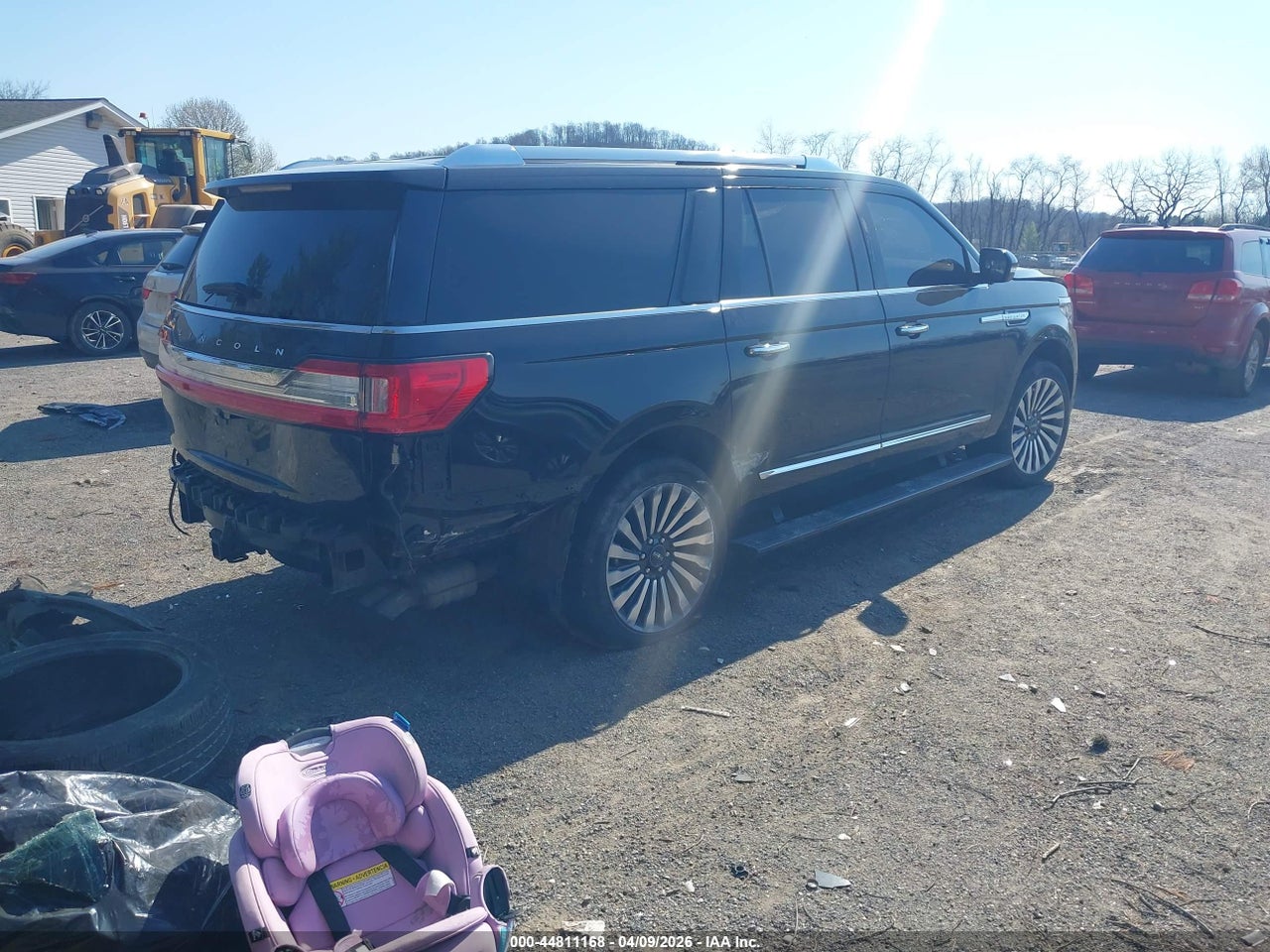 2019 LINCOLN NAVIGATOR L RESERVE · 4/10