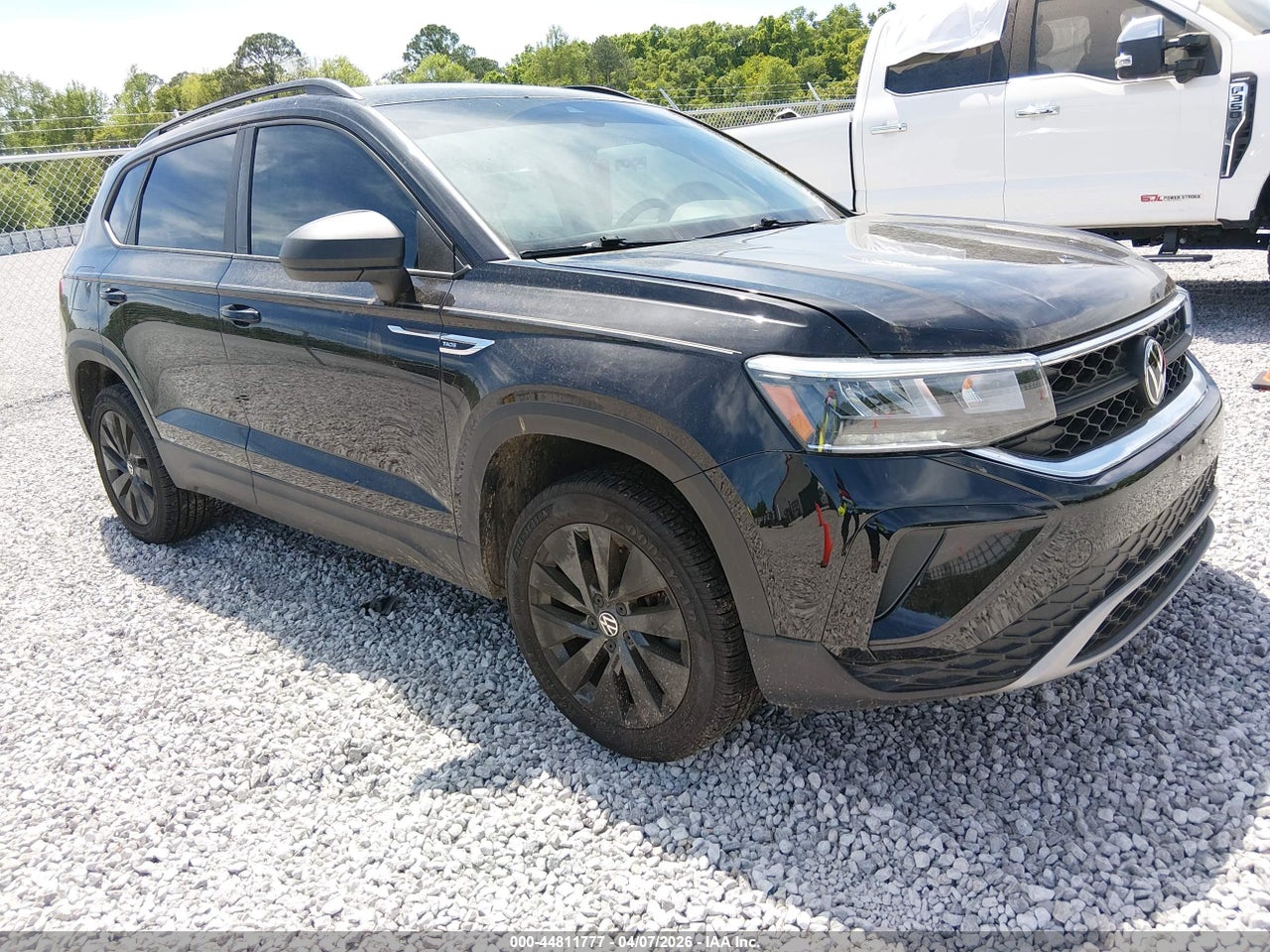 3VV5X7B25RM****** · 2024 VOLKSWAGEN TAOS 1.5T S