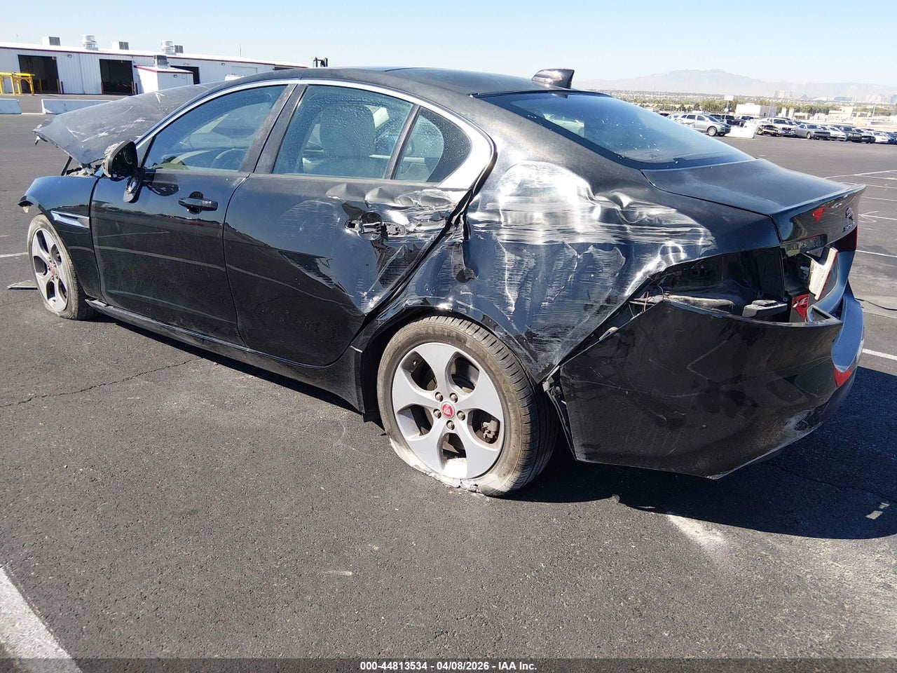 2017 JAGUAR XE 25T · 3/10