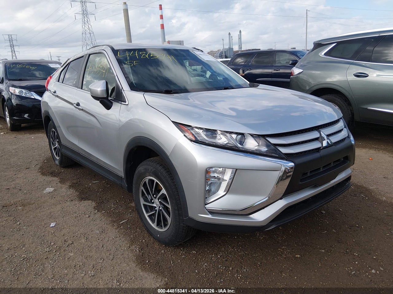 JA4AT3AA9LZ****** · 2020 MITSUBISHI ECLIPSE CROSS ES 1.5T AWC