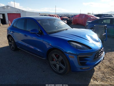 2015 PORSCHE MACAN TURBO
