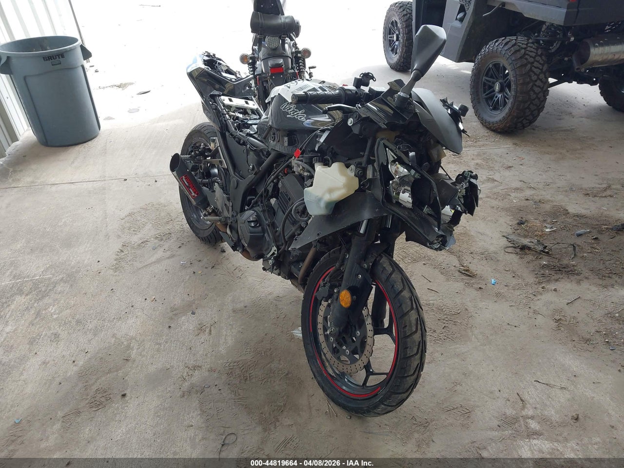 JKAEX8A10DD****** · 2013 KAWASAKI EX300 A