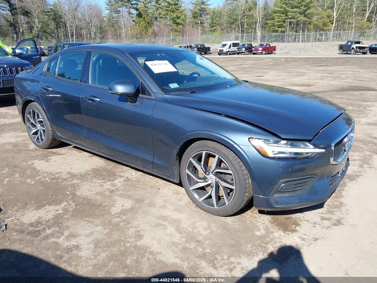 7JRA22TK7KG****** · 2019 VOLVO S60 T6 MOMENTUM
