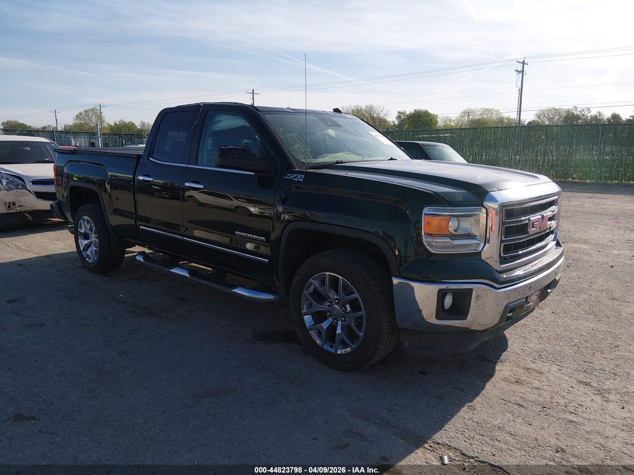 1GTV2VEC2EZ****** · 2014 GMC SIERRA 1500 SLT