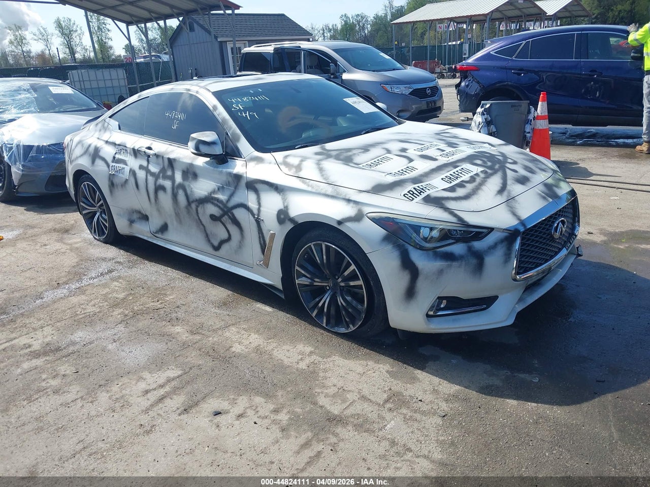 JN1EV7EL3JM****** · 2018 INFINITI Q60 3.0T LUXE