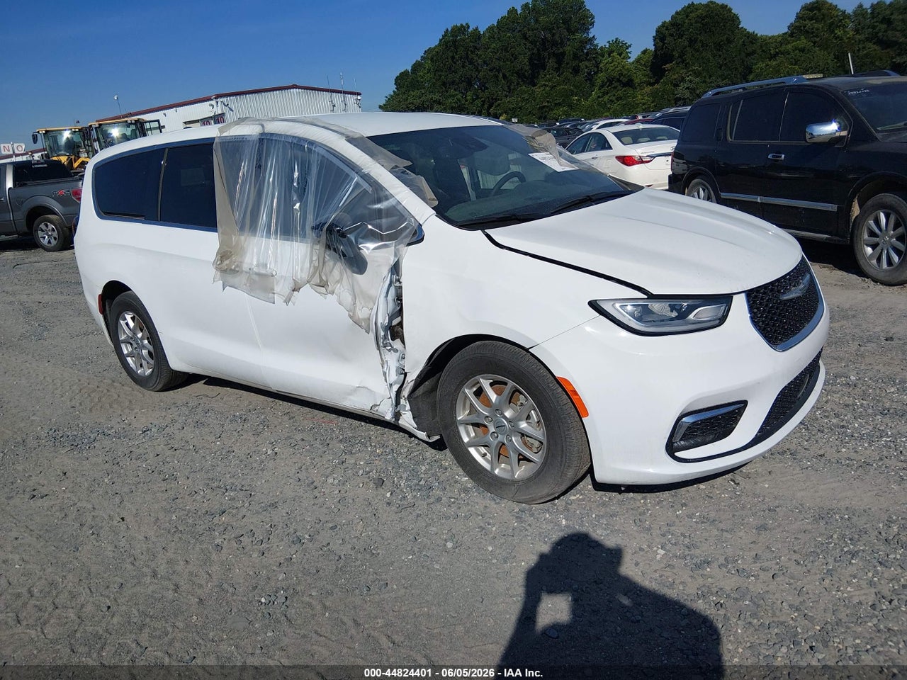 2C4RC1BG6SR****** · 2025 CHRYSLER PACIFICA SELECT