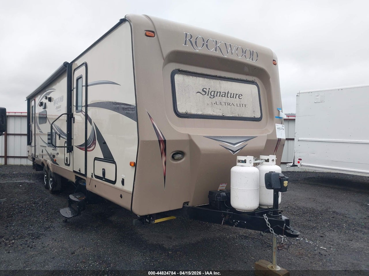 4X4TRLG27G1****** · 2016 FOREST RIVER ROCKWOOD