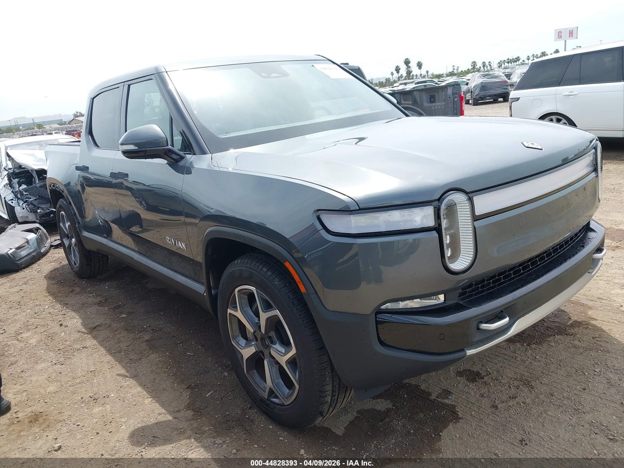 7FCTGBAA1RN****** · 2024 RIVIAN R1T ADVENTURE DUAL MOTOR LARGE PACK/ADVENTURE DUAL MOTOR PERF LARGE PACK