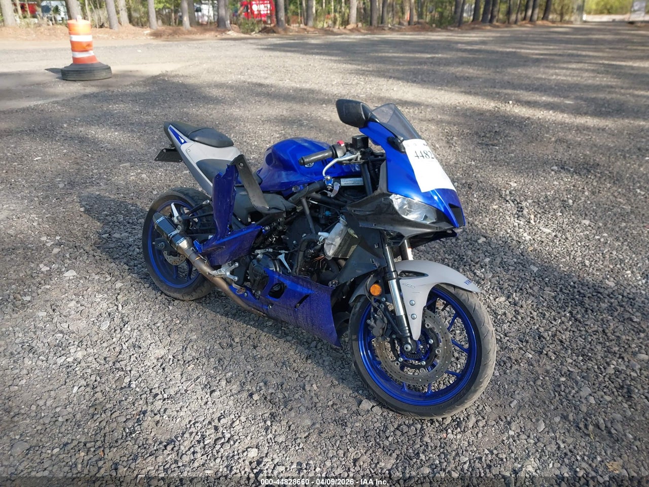 MH3RH18Y0MK****** · 2021 YAMAHA YZFR3 A