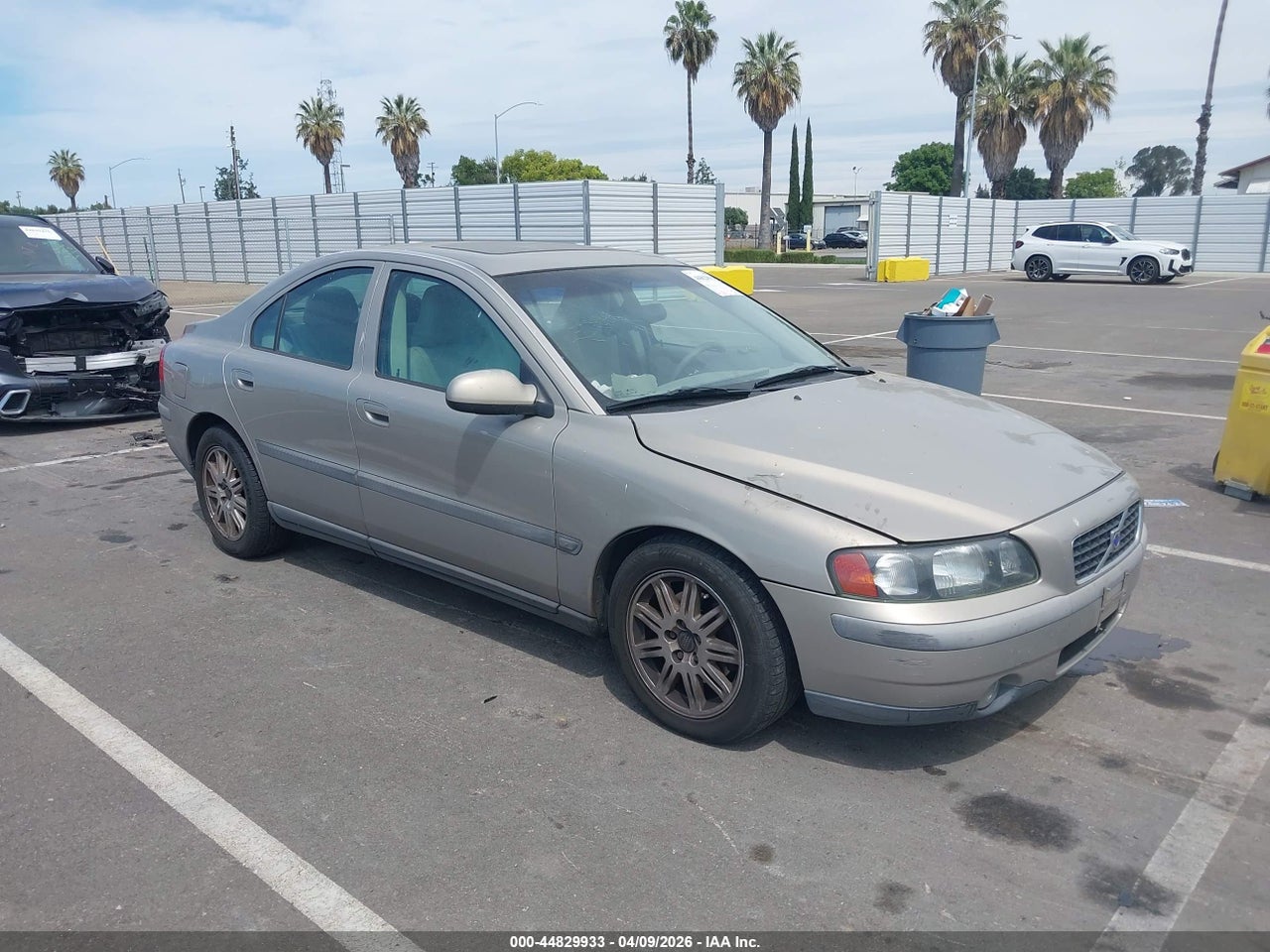 YV1RS58D332****** · 2003 VOLVO S60 2.4T