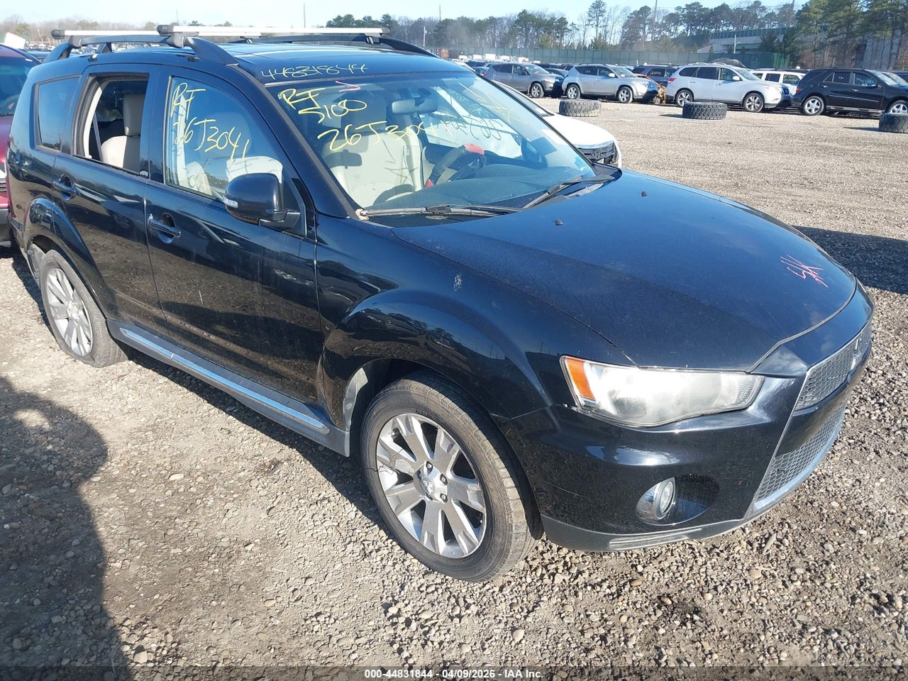 JA4JT3AW1BU****** · 2011 MITSUBISHI OUTLANDER SE