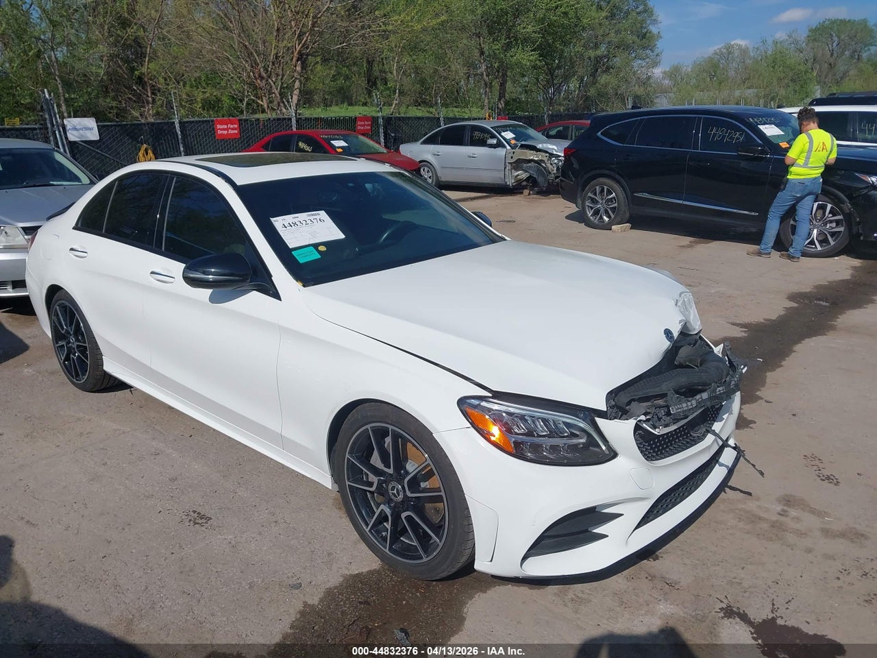 55SWF8DB9KU****** · 2019 MERCEDES-BENZ C 300