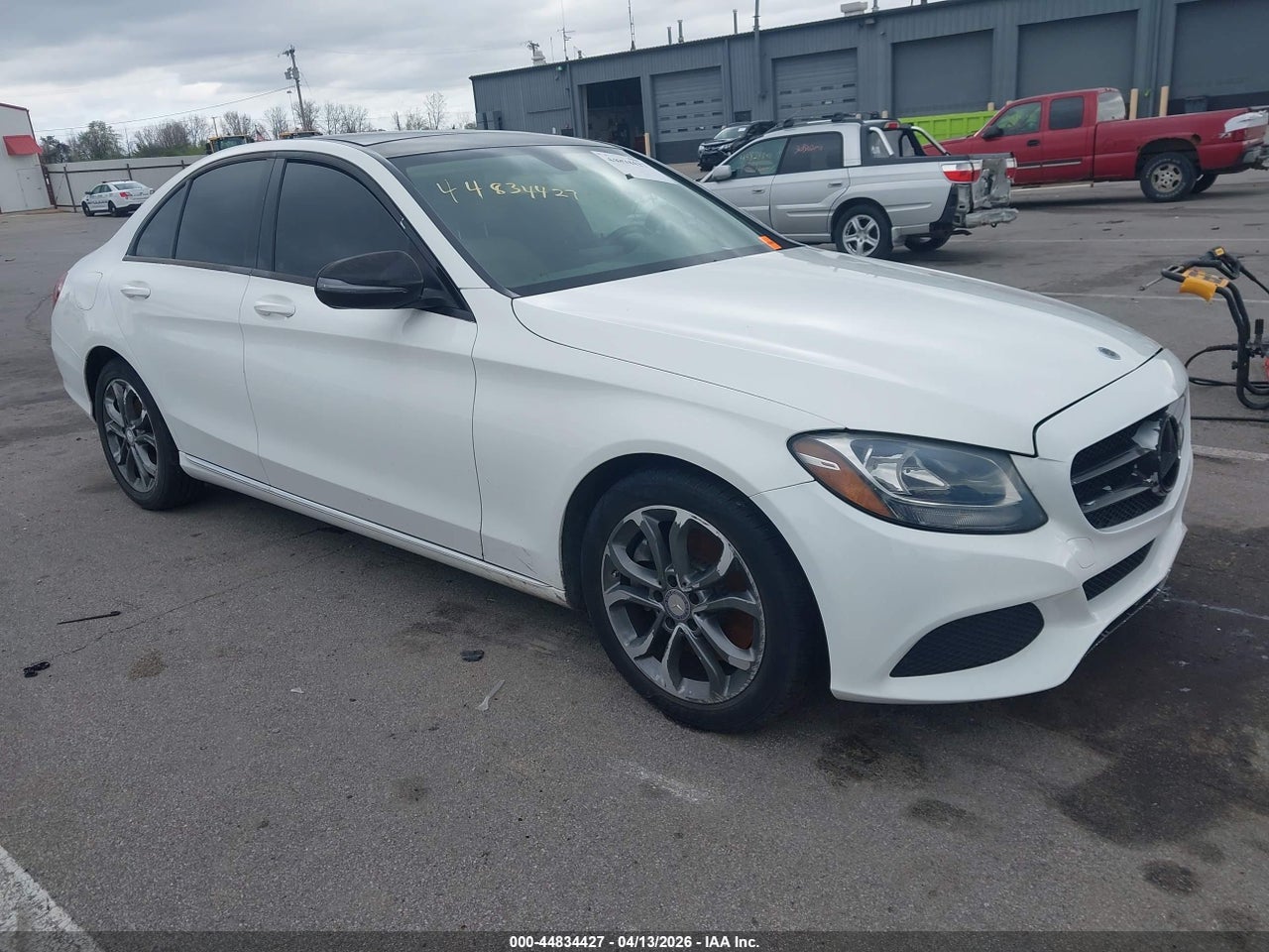 55SWF4JB7GU****** · 2016 MERCEDES-BENZ C 300