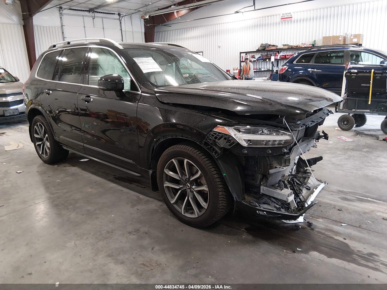 YV4A22PK2J1****** · 2018 VOLVO XC90 T6 MOMENTUM