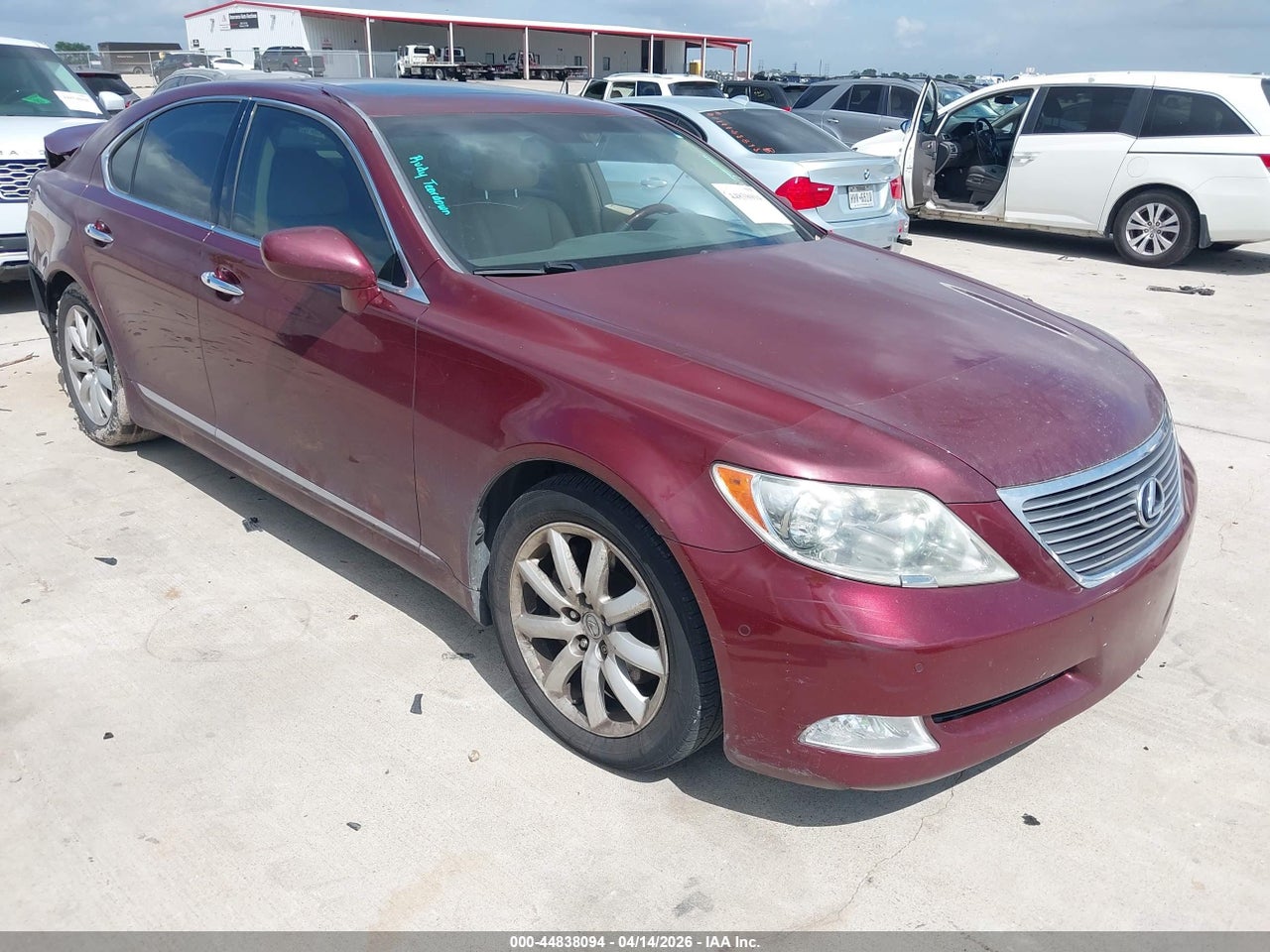 JTHBL46F085****** · 2008 LEXUS LS 460