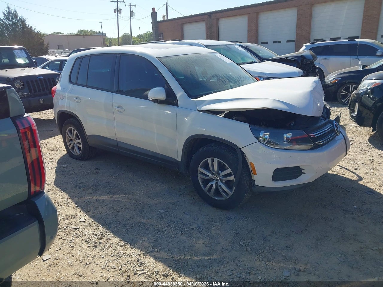 WVGAV3AX8DW****** · 2013 VOLKSWAGEN TIGUAN S