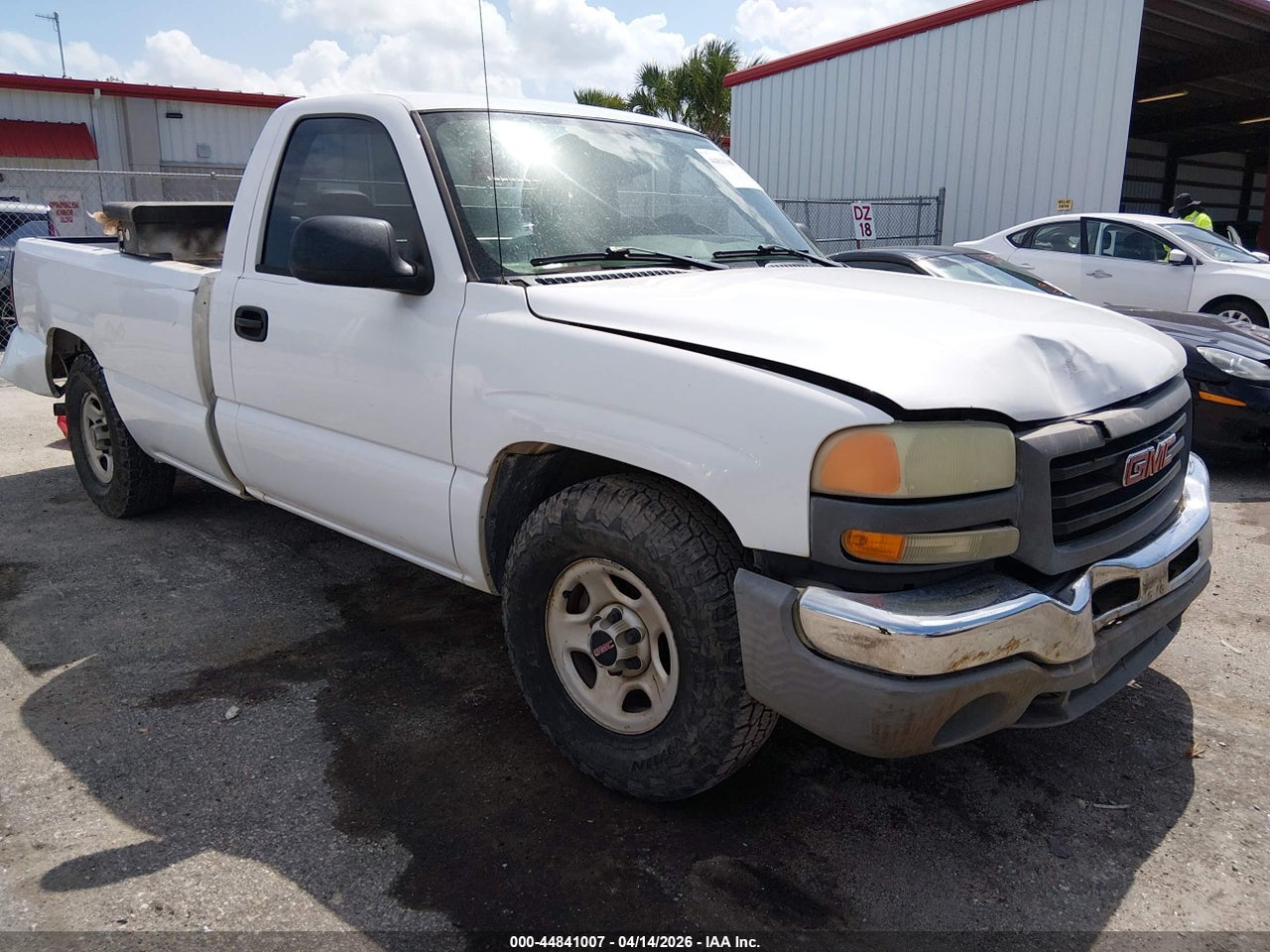 1GTEC14V44Z****** · 2004 GMC SIERRA 1500 WORK TRUCK