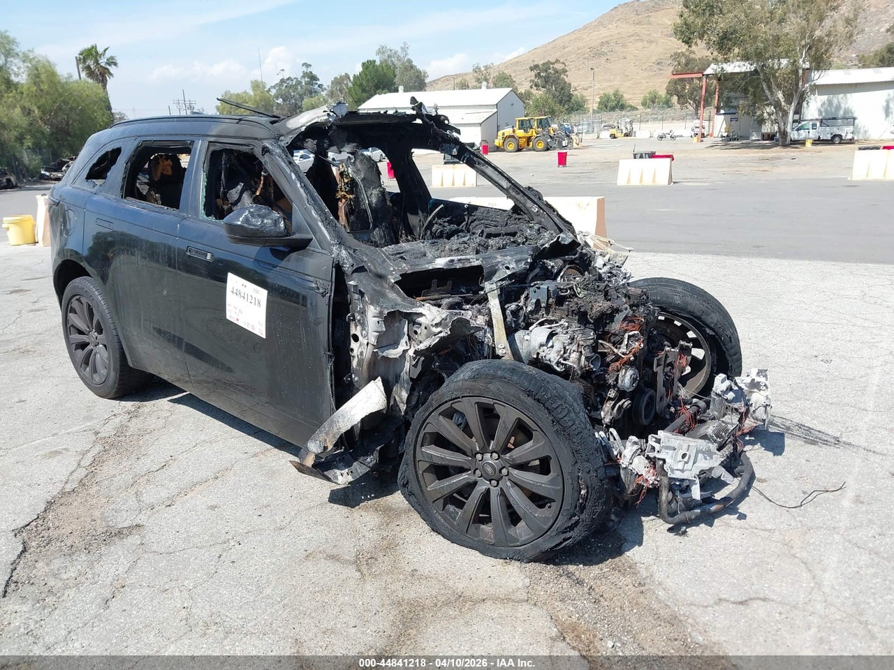 2019 LAND ROVER RANGE ROVER VELAR P250 R-DYNAMIC SE