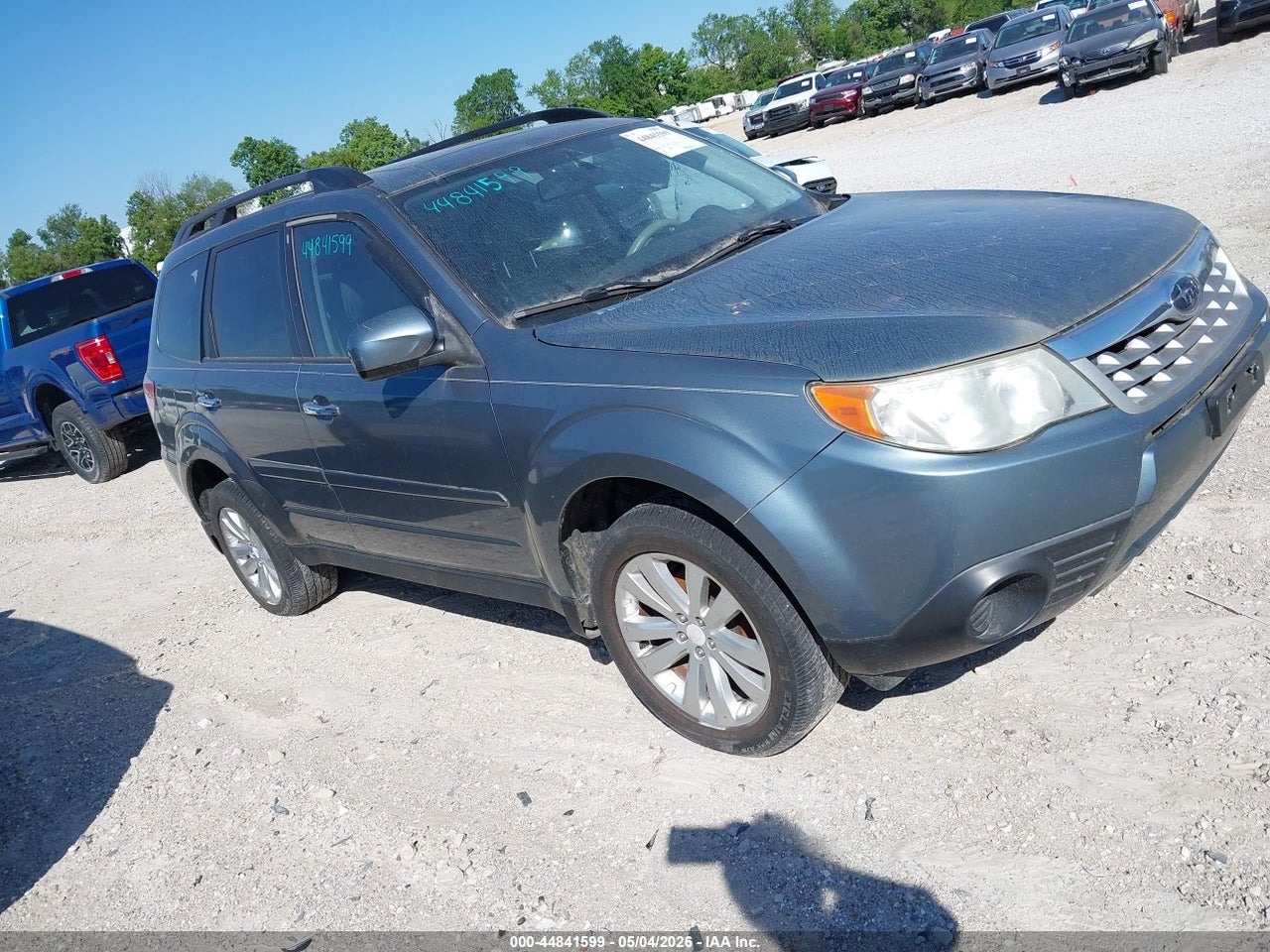 JF2SHBCC7BH****** · 2011 SUBARU FORESTER 2.5X PREMIUM