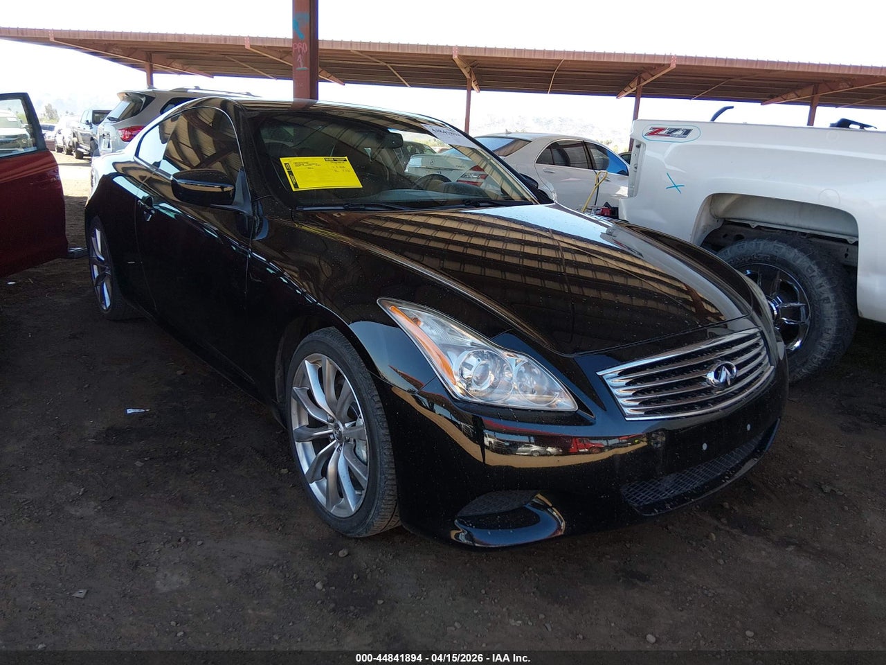 JNKCV64E79M****** · 2009 INFINITI G37 JOURNEY