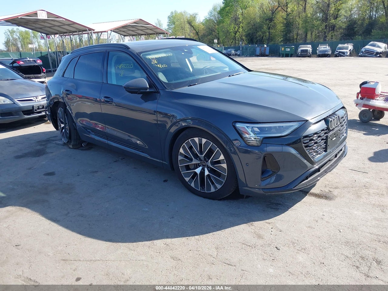 WA16ABGE9RB****** · 2024 AUDI Q8 E-TRON PRESTIGE QUATTRO