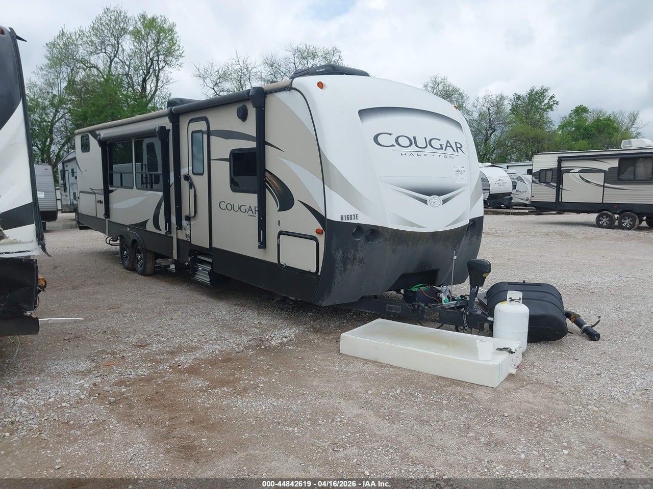 4YDT34T25JV****** · 2018 KEYSTONE COUGAR