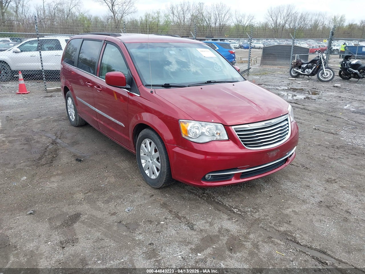2C4RC1BG8GR****** · 2016 CHRYSLER TOWN &amp; COUNTRY TOURING