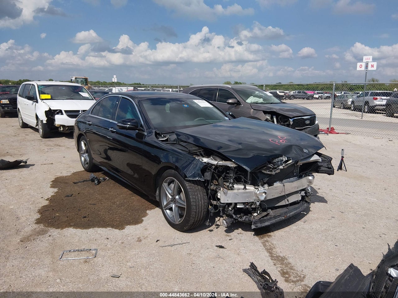 WDDZF4JB6KA****** · 2019 MERCEDES-BENZ E 300