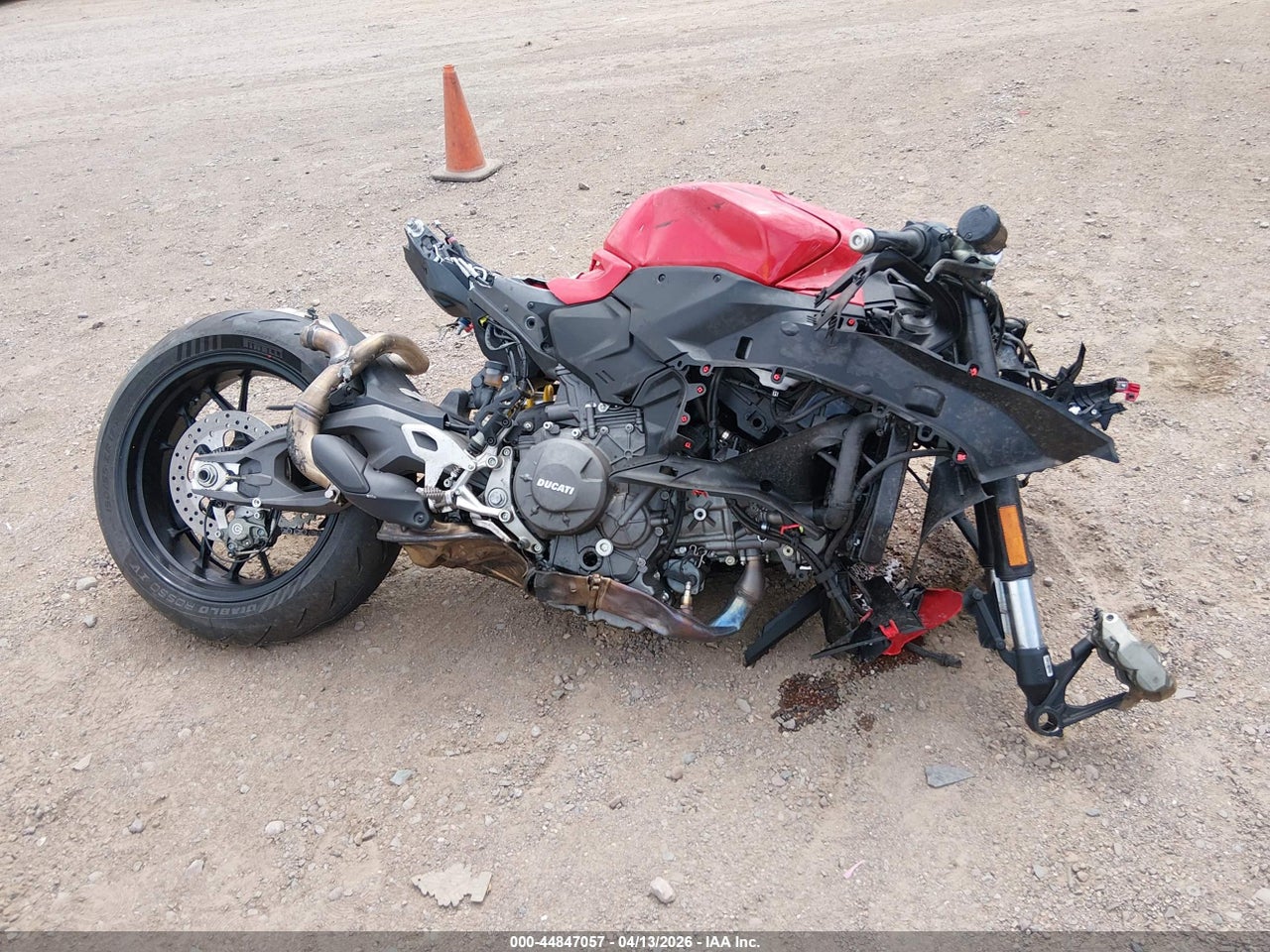 ZDMHAU8T1SB****** · 2025 DUCATI PANIGALE V2/V2 S