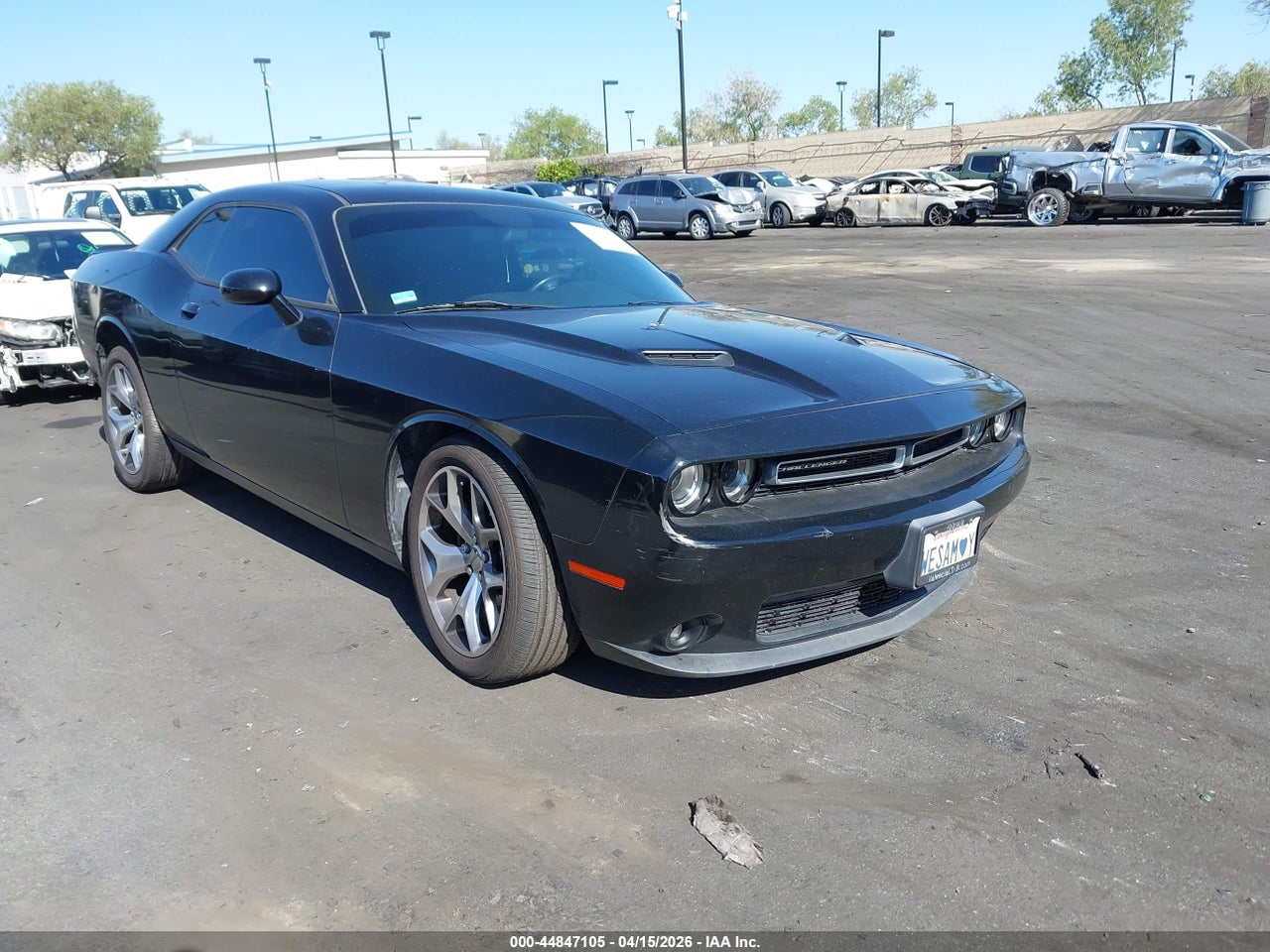 2C3CDZBG5FH****** · 2015 DODGE CHALLENGER SXT PLUS