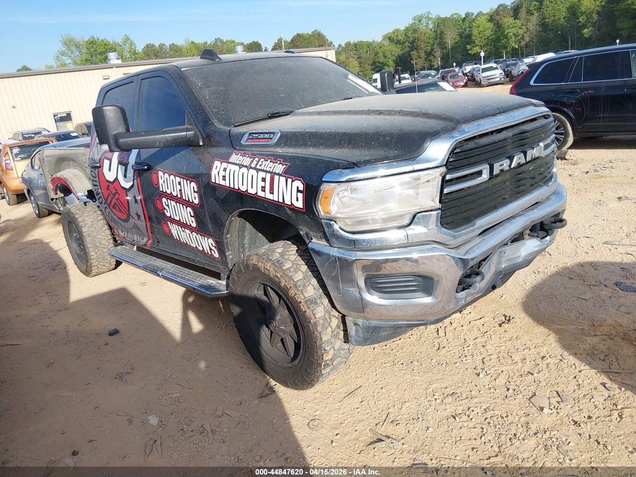 3C6UR5DL6KG****** · 2019 RAM 2500 BIG HORN  4X4 6'4 BOX
