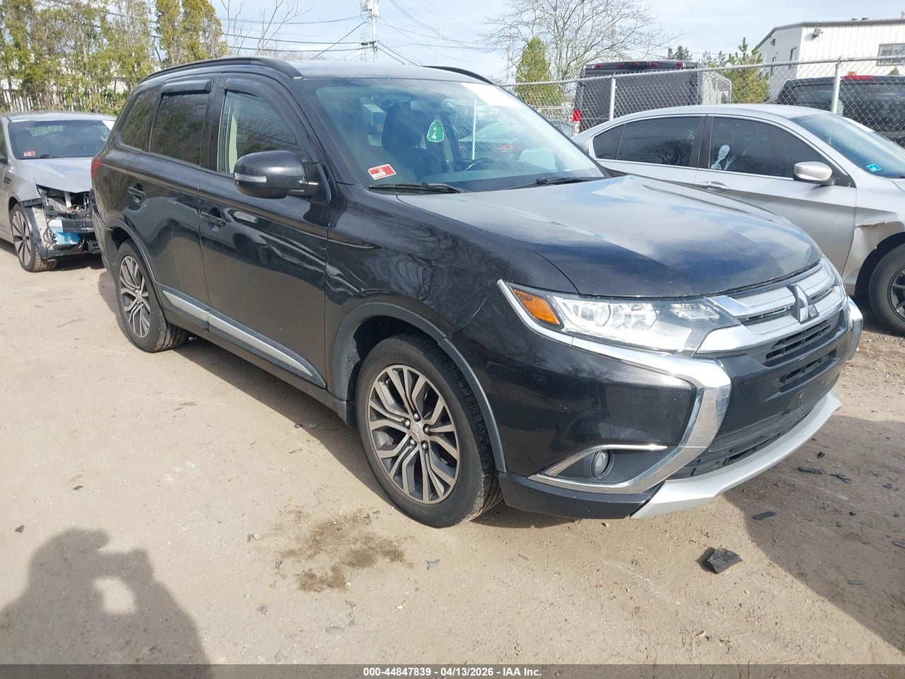 JA4AZ3A36GZ****** · 2016 MITSUBISHI OUTLANDER SEL