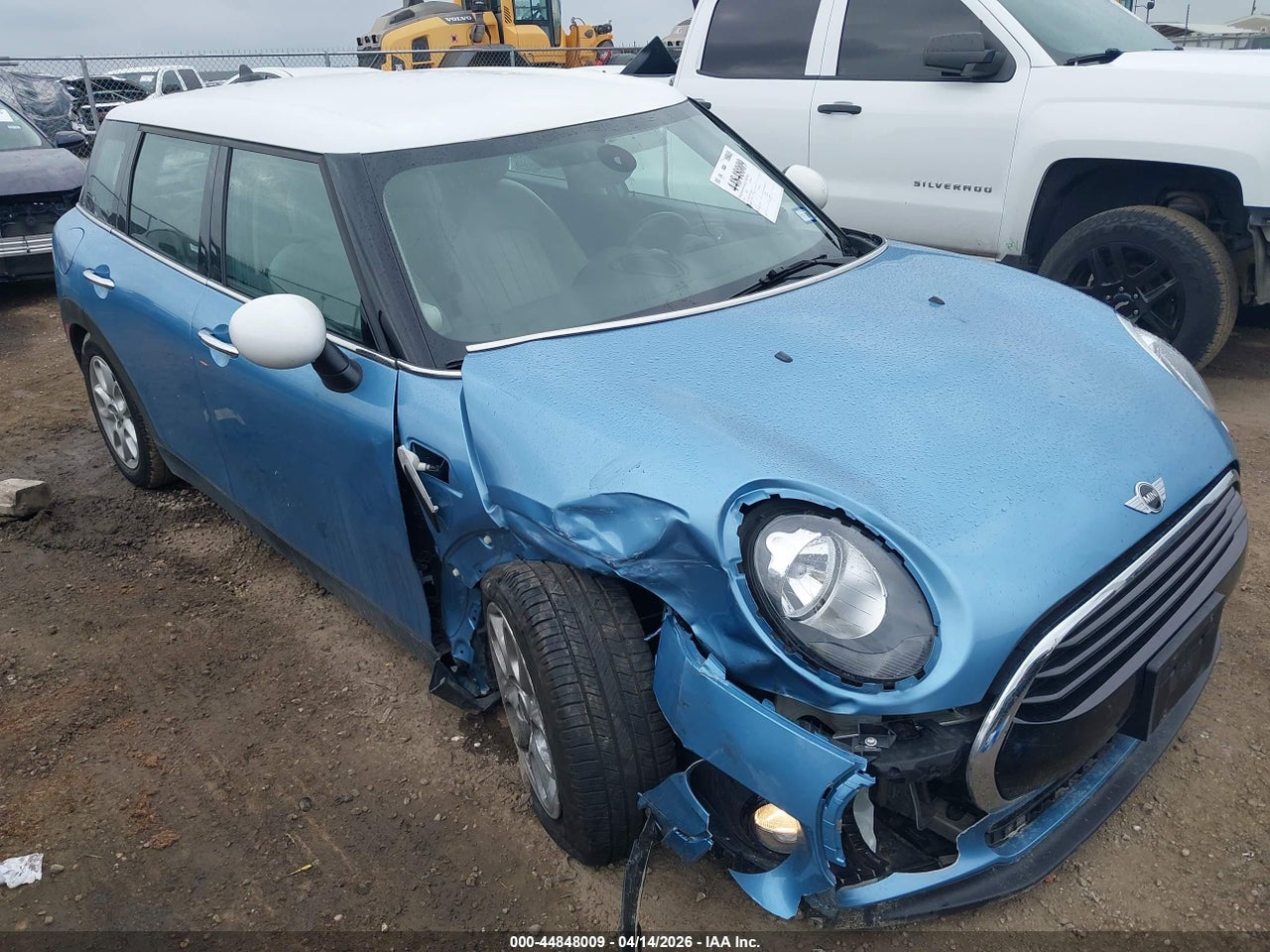 WMWLN5C59H2****** · 2017 MINI CLUBMAN COOPER