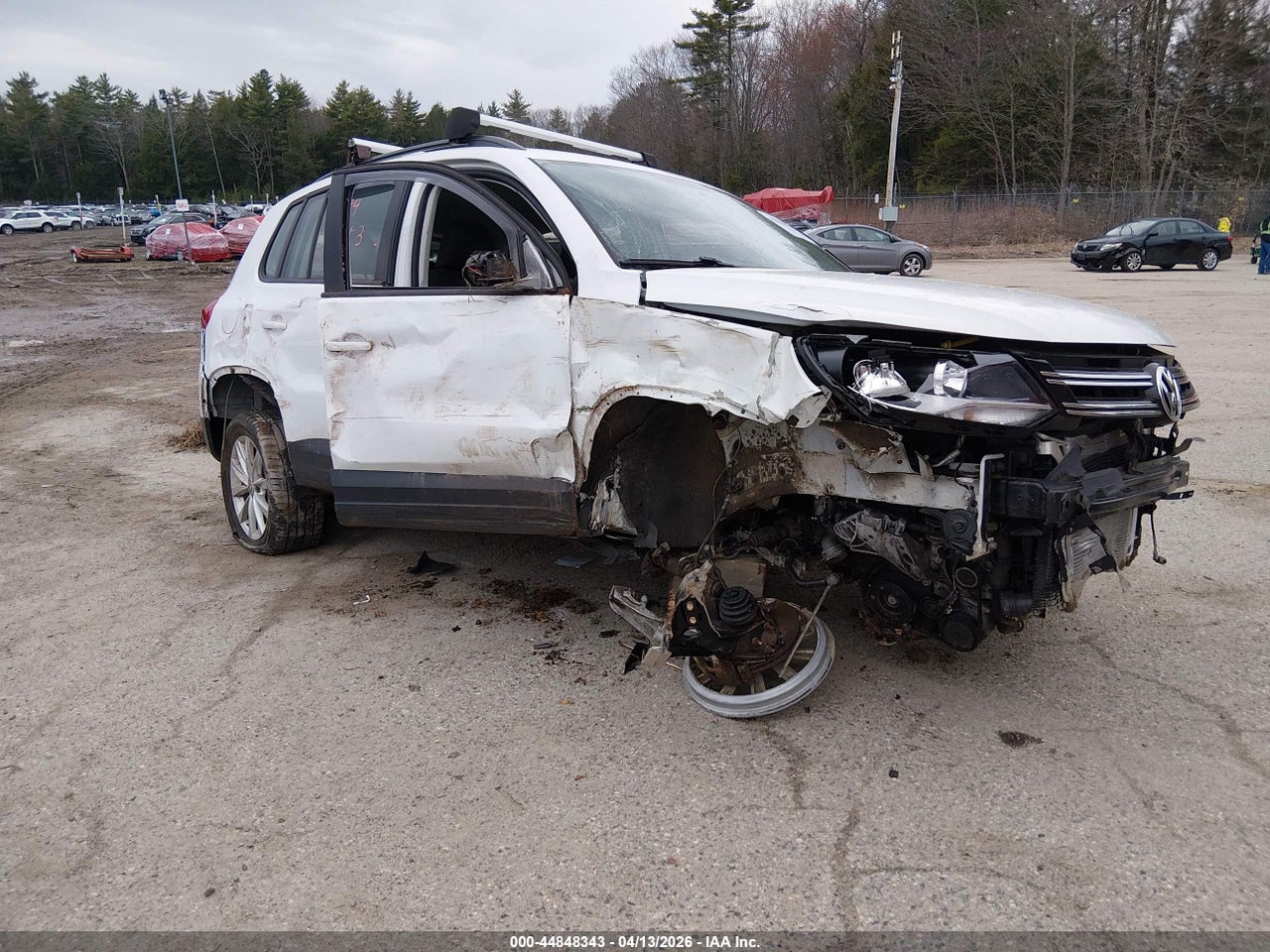 WVGBV7AX8JK****** · 2018 VOLKSWAGEN TIGUAN LIMITED 2.0T