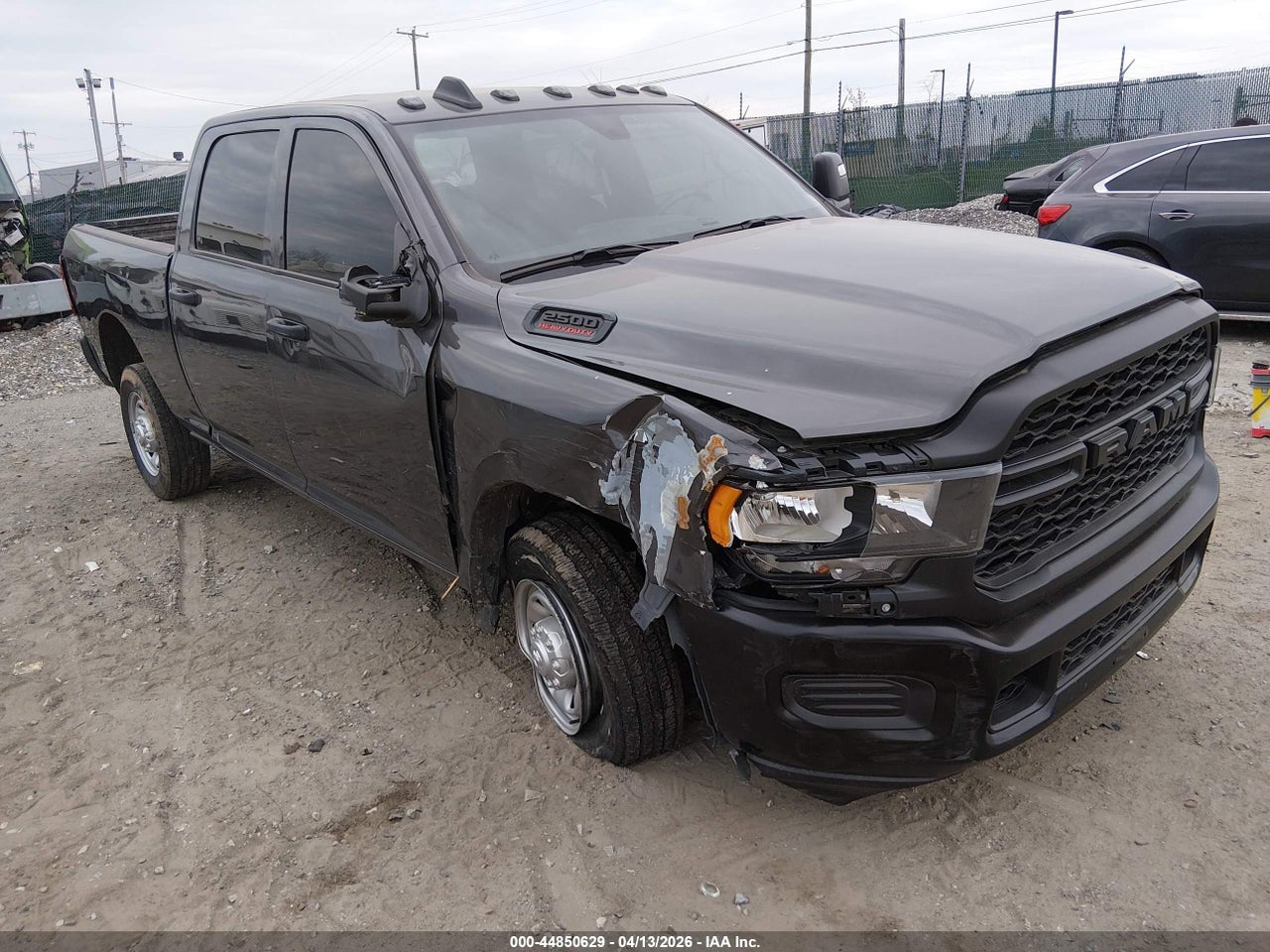 3C6UR5CJ8RG****** · 2024 RAM 2500 TRADESMAN  4X4 6'4 BOX