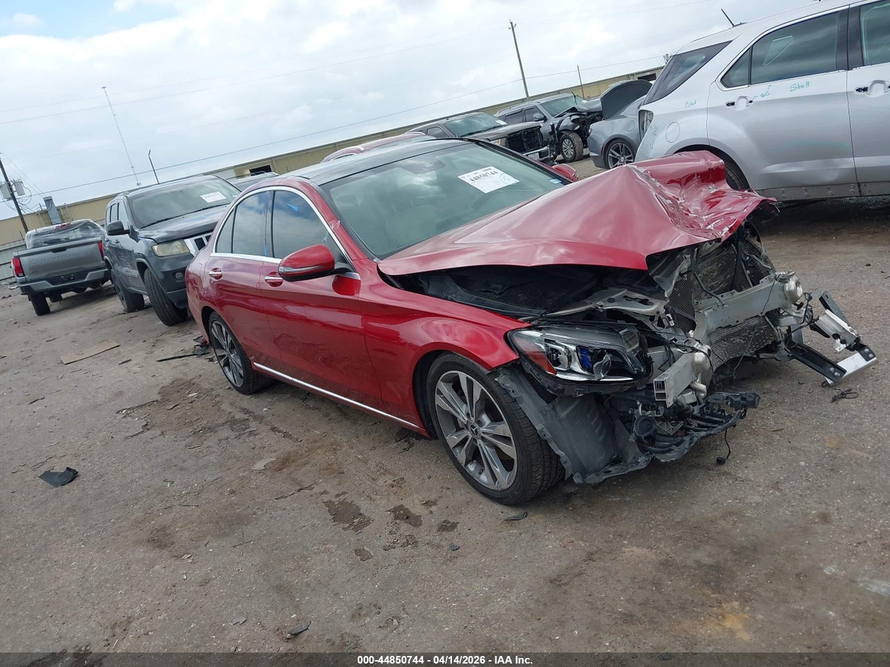 55SWF8DB8KU****** · 2019 MERCEDES-BENZ C 300