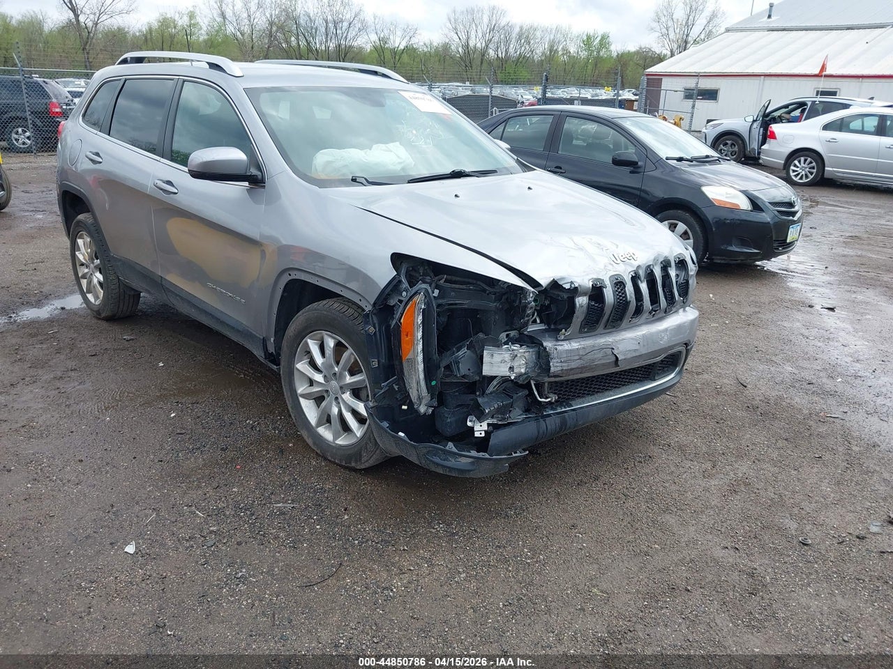 1C4PJMDS2HW****** · 2017 JEEP CHEROKEE LIMITED 4X4